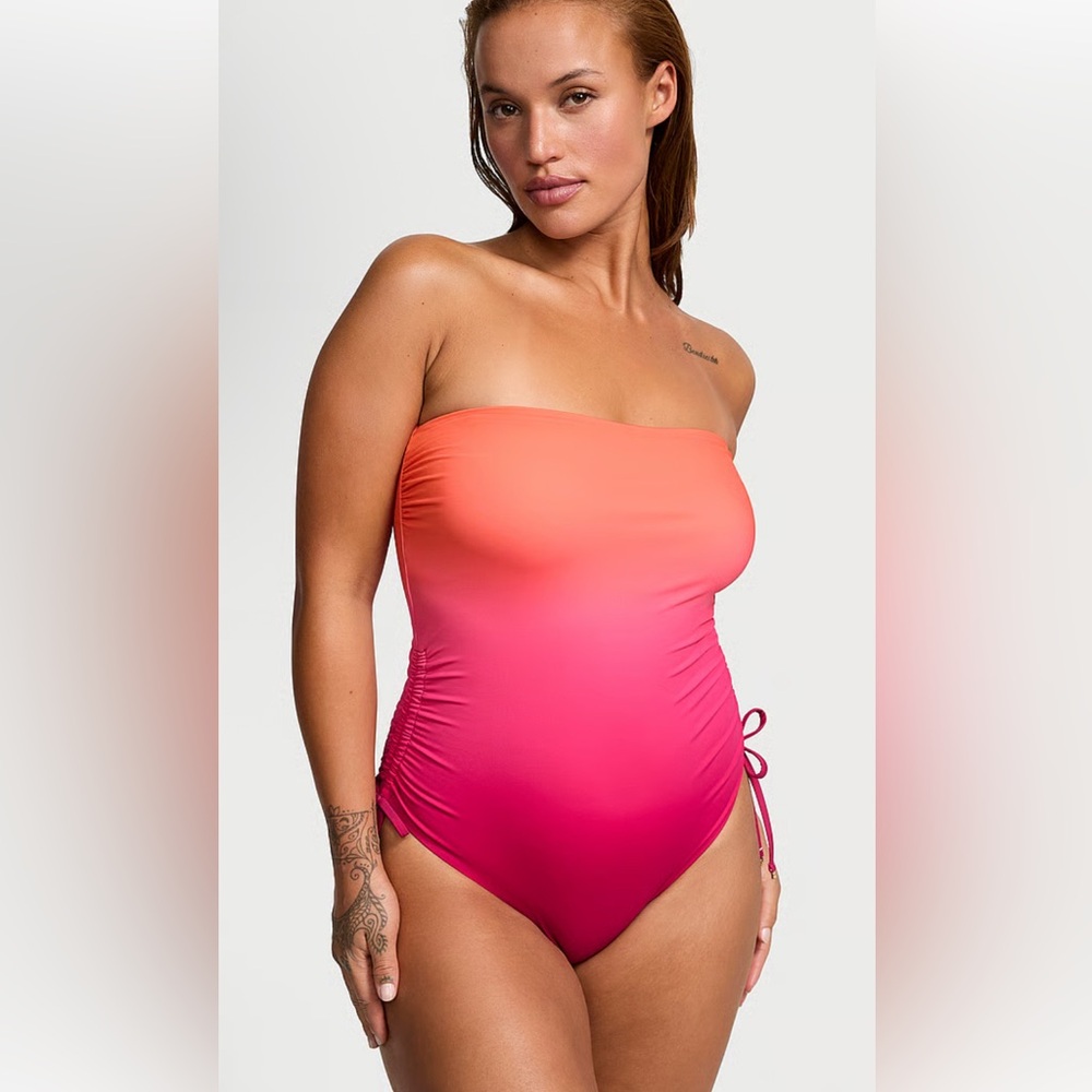 Victoria's Secret Ombre Swimsuit Ruched One Piece Women Size Medium NEW